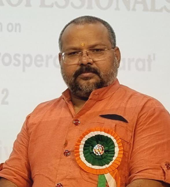 मीडियाकर्मियों को तनाव मुक्ति के लिए ब्रह्माकुमारीज के सेंटर से अच्छी जगह कोई नहीं- राजीव निशाना
