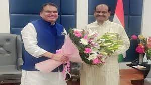 सांसद संजीव अरोड़ा ने लोकसभा अध्यक्ष ओम बिरला से मुलाकात की