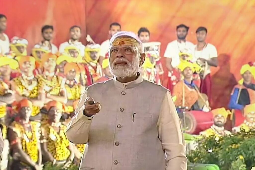 22 अक्टूबर को मध्य प्रदेश में पीएमएवाई-जी के 4.5 लाख से अधिक लाभार्थियों के ‘गृह प्रवेशम’में भाग लेंगे पीएम मोदी