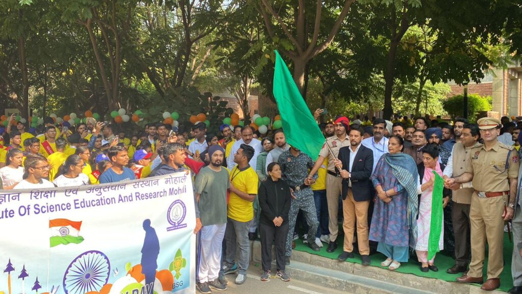 अब तक 2 लाख किलो से अधिक कचरा एकत्र किया जा चुका है: केंद्रीय मंत्री अनुराग ठाकुर