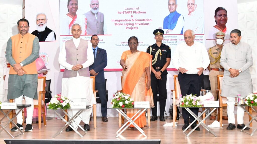 गुजरात विश्वविद्यालय के परिसर में 450 से अधिक स्टार्ट-अप्स काम कर रहे हैं- राष्ट्रपति द्रौपदी मुर्मु