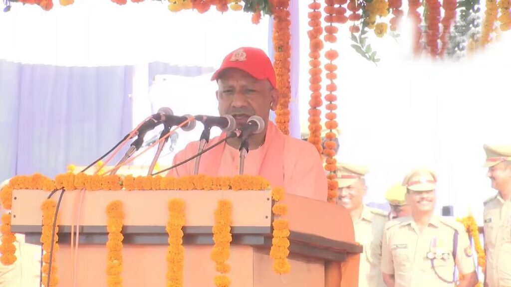यूपी की योगी सरकार ने पुलिसकर्मियों को दिया दिवाली का तोहफा, मोटरसाइकिल भत्ते में किया गया इजाफा