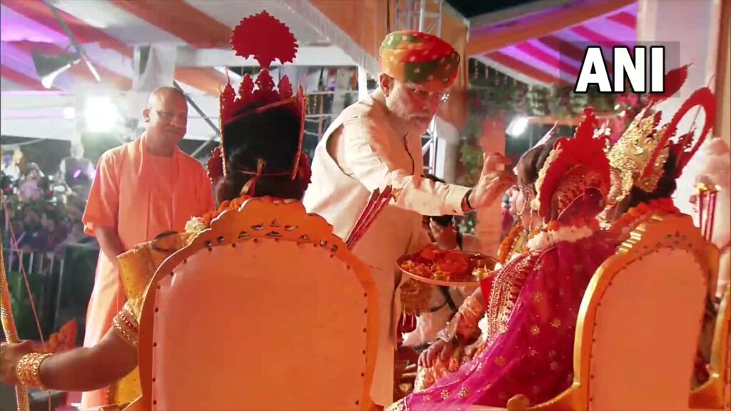 अयोध्या में पीएम मोदी ने प्रतीकात्मक भगवान राम का राज्याभिषेक किया, यहां जानें दीपोत्सव को लेकर उनके स्पीच
