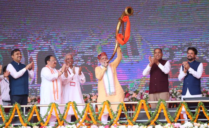 “मुझे निरंतर हिमाचल प्रदेश की विकास यात्रा का सहयात्री बनने का अवसर मिला है”- पीएम मोदी