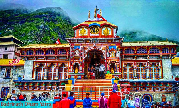 आज से बंद हुए बद्रीनाथ धाम के कपाट, भगवान बदरीविशाल के जयकारों से गुंजा धाम