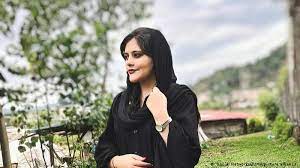 ईरान में महसा अमिनी की मौत के बाद बिगड़े हालात, प्रदर्शनकारियों की आंखों को बनाया जा रहा निशाना
