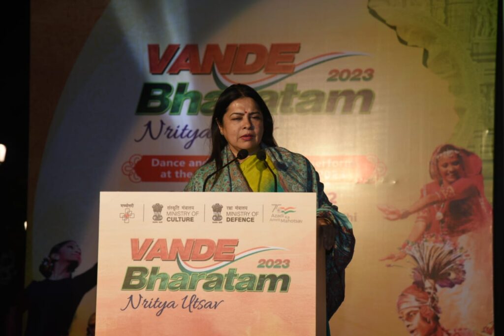 भारत को अपनी सांस्कृतिक विरासत पर गर्व होना चाहिए और कहानी कहना भारतीय परंपरा का हिस्सा है: श्रीमती मीनाक्षी लेखी