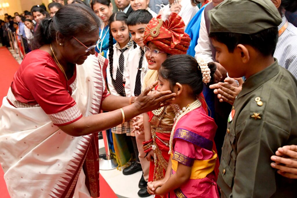 राष्ट्रपति ने बच्चों को बड़े सपने देखने की सलाह दी, कहा आज के सपने ही कल सच होंगे