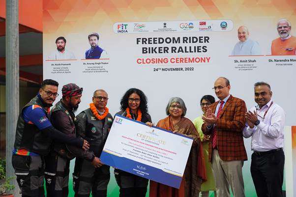 फिट इंडिया फ्रीडम राइडर बाइकर रैलियां सफलतापूर्वक जेएलएन स्टेडियम में सम्पन्न हुईं