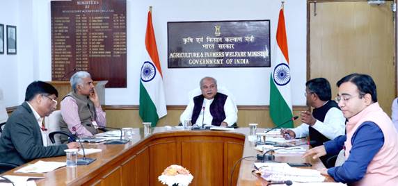 किसी भी योजना के केंद्र में किसानों का हित सर्वोपरि होना चाहिए- नरेन्द्र सिंह तोमर