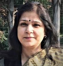 गुस्ताखी माफ़ हरियाणा: सख्त पर्शाशिका के अलावा नाजुक दिल जो सामाजिक मुद्दों पर धड़कता है भी है धीरा खंडेलवाल का।