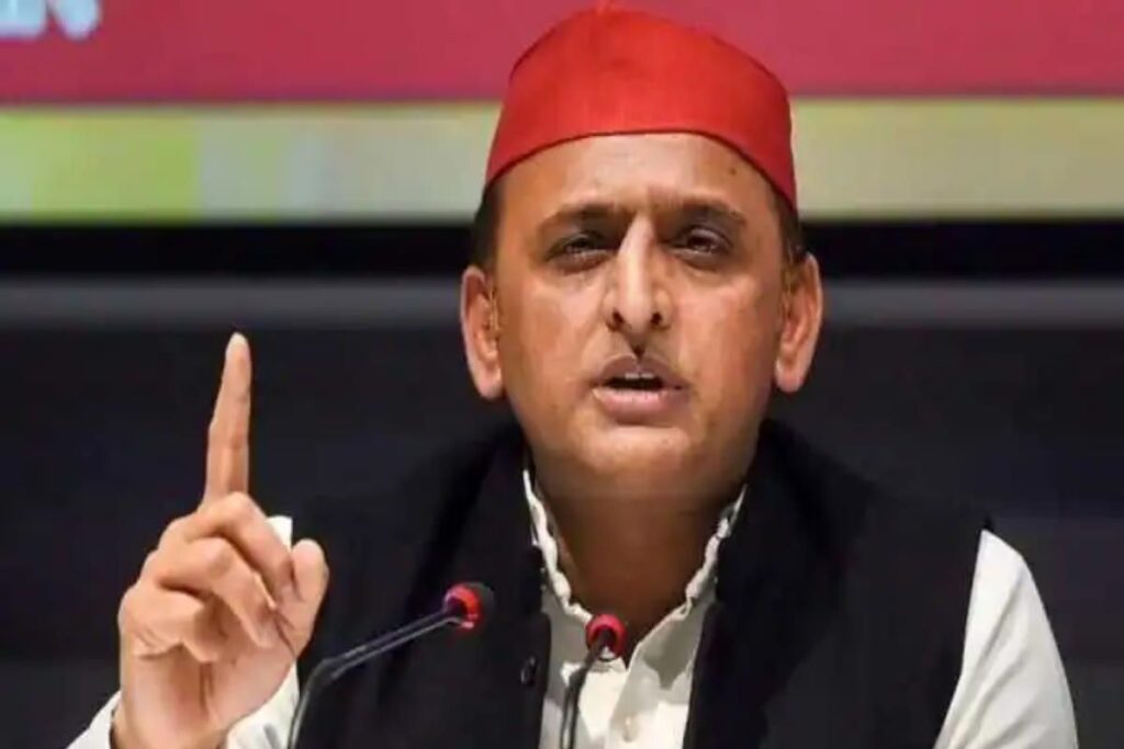 सपा अध्यक्ष ने बीजेपी पर साधा निशाना, कहा- गरीबों को मिलावटी तेल और अशुद्ध नमक बांटा