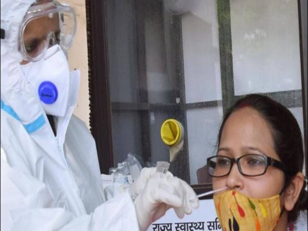 कोवि़ड को लेकर चौकन्ना हुई बिहार सरकार, भीड़-भाड़ वाली जगहों पर रैंडम टेस्ट के लिए जारी किया आदेश