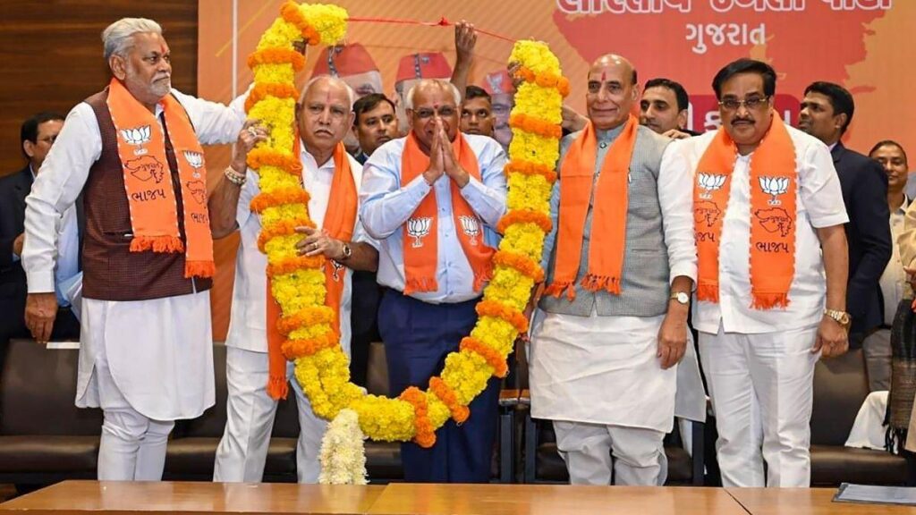 यहां देंखे गुजरात के मंत्रियों की पूरी लिस्ट, इस बार किसे-किसे मिली कैबिनेट में जगह