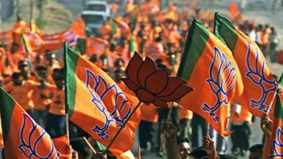 सोमवार को गुजरात में नई सरकार का गठन करेगी भाजपा, हिमाचल प्रदेश में कांग्रेस के नवनिर्वाचित विधायक आज अपना नेता चुनेंगे