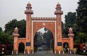 कश्मीरी छात्रों ने गृहमंत्री को लिखा पत्र, एएमयू में बार-बार हो रहे हमलों की जांच के लिए की मांग