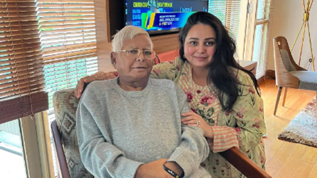 लालू यादव को किडनी डोनेट करेंगी बेटी रोहिणी,आरजेडी प्रमुख की सलामती के लिए हो रही पूजा-अर्चना