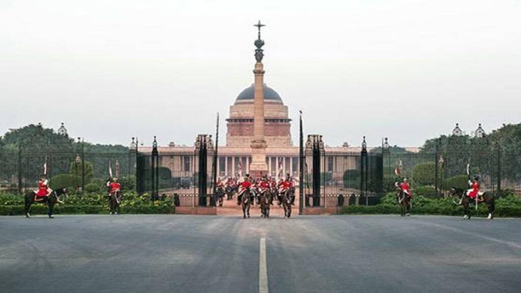 आज से आम जनता के लिए खुला राष्ट्रपति भवन, जानें तारीख व समय से जुड़ी जानकारी