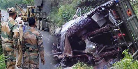 सिक्किम में दर्दनाक सड़क हादसा, खाई में गिरा सेना का ट्रेक; 16 जवानों ने गंवाई जान