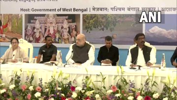 अमित शाह ने पश्चिम बंगाल में ममता बनर्जी व हेमंत सोरेन के साथ बैठक की , तेजस्वी यादव भी रहे मौजूद