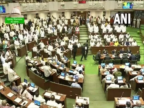 महाराष्ट्र विधानसभा ने आज लोकायुक्त विधेयक पारित कर दिया
