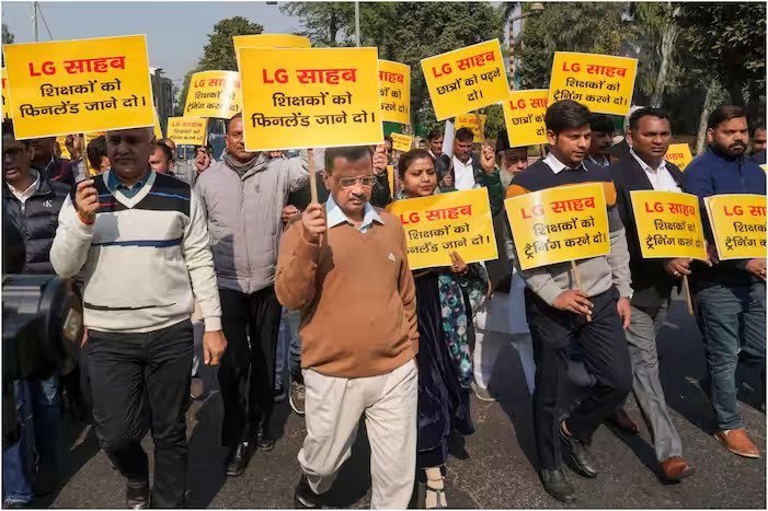 LG हमारे प्रधानाध्यापक नहीं जो हमारा होमवर्क जांचेंगे- सीएम केजरीवाल