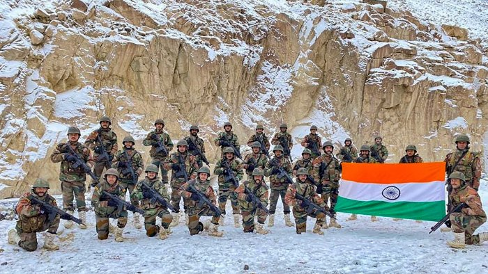 भारत को हिमालय में चीनी सैनिकों के साथ और संघर्ष की उम्मीद: दस्तावेज़
