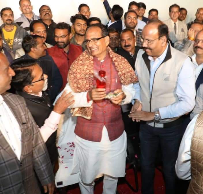 स्टेट प्रेस क्लब, म.प्र. की ऋषिकेश-हरिद्वार धार्मिक यात्रा संपन्न