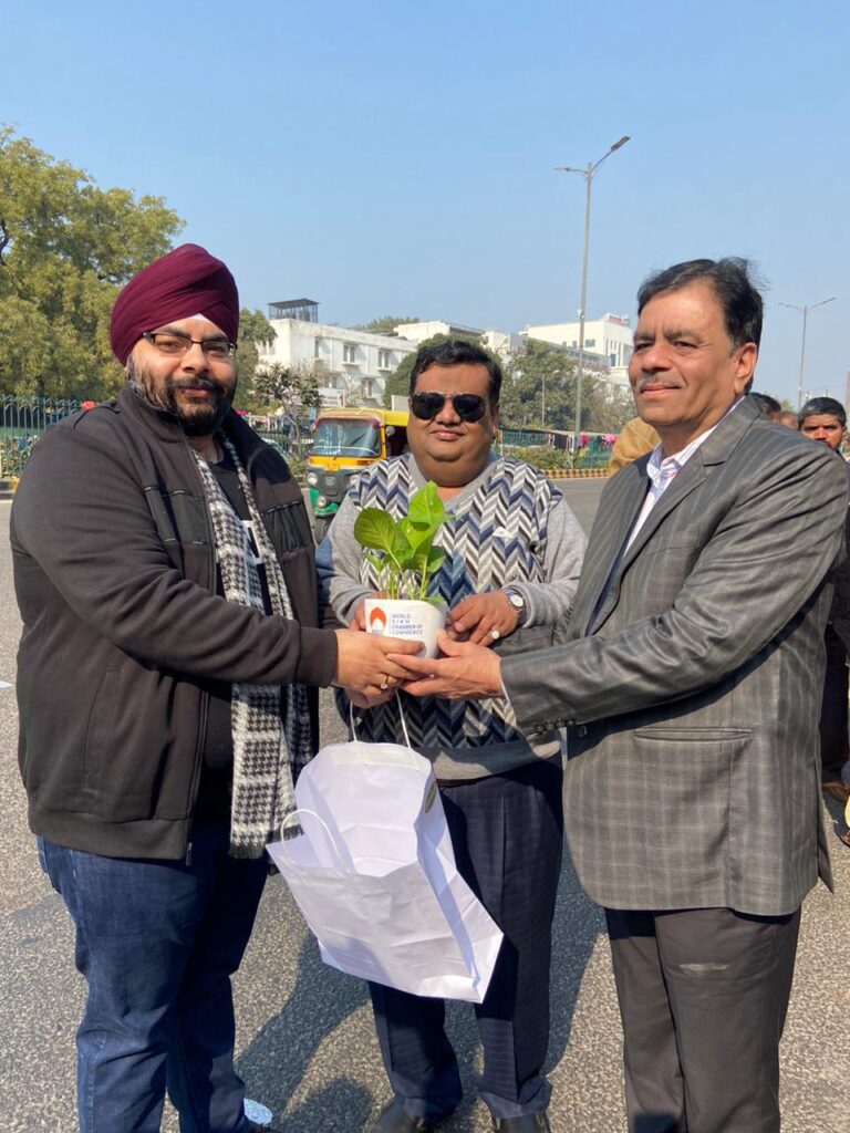 लायंस क्लब दिल्ली वेज द्वारा टीम लकी हिंदुस्तानी के साथ न्यू टियर गेट टुगेदर का आयोजन