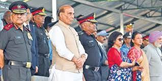 “हमारे बलों ने पश्चिमी और उत्तरी सीमाओं सहित सभी चुनौतियों का सफलतापूर्वक सामना किया है- राजनाथ सिंह