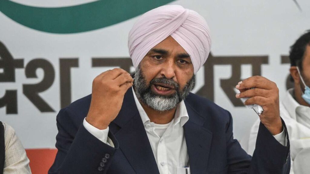भारत जोड़ो यात्रा के बीच पूर्व मंत्री मनप्रीत बादल ने कांग्रेस छोड़ा, भाजपा में शामिल
