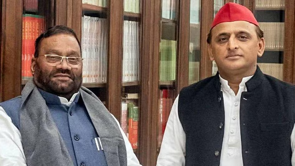 सपा प्रमुख अखिलेश यादव ने स्वामी प्रसाद मौर्य से की मुलाकात, यहां जानें किन मुद्दों पर हुई चर्चा