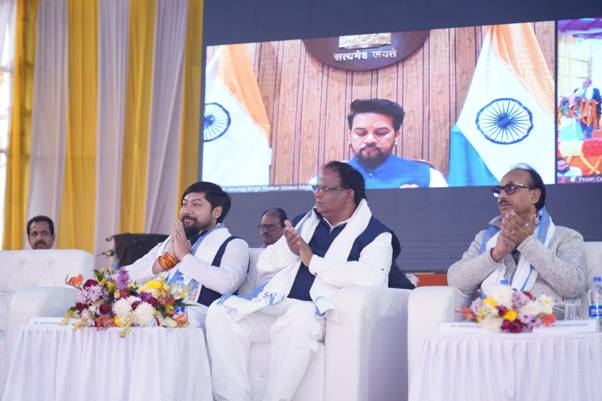 यह पहली बार है जब भारतीय खेल प्राधिकरण ने राष्ट्रीय उत्कृष्टता केंद्र बनाने के लिए किसी अन्य संगठन के साथ भागीदारी की है- अनुराग ठाकुर