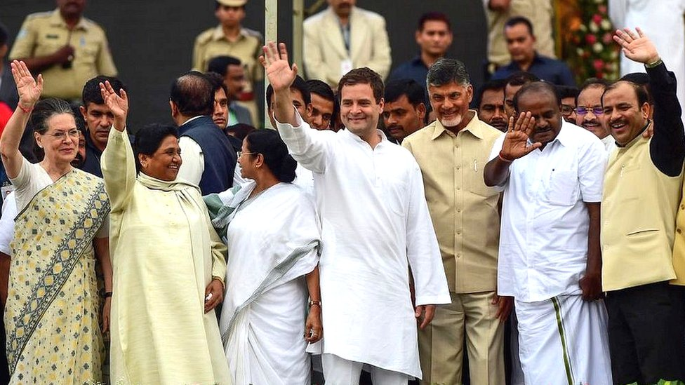 विपक्षी दलों के लबों पर है मोदी विरोधी बोल