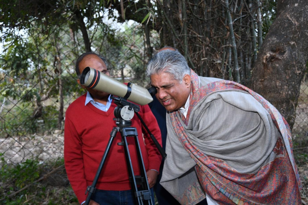 प्रजनन के बाद गिद्धों को जंगल में छोड़ा जा सकता है – भूपेंद्र यादव