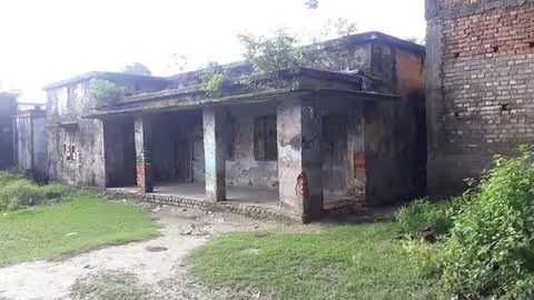 आओ कहानी सुने , घर बना खण्डहर