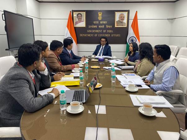 केंद्र ने उद्योग और उपभोक्ताओं के विश्वास को बढ़ावा देने के लिए स्टार्ट-अप्स और सूक्ष्म, लघु एवं मध्यम उद्यमों द्वारा मानक आईएस 19000:2022 को सुगमता से अपनाने को सुनिश्चित करने के उपायों पर विचार-विमर्श किया