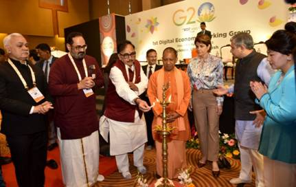 दुनिया में 85 करोड़ लोगों के पास कोई आधिकारिक पहचान-पत्र नहीं: विश्व बैंक