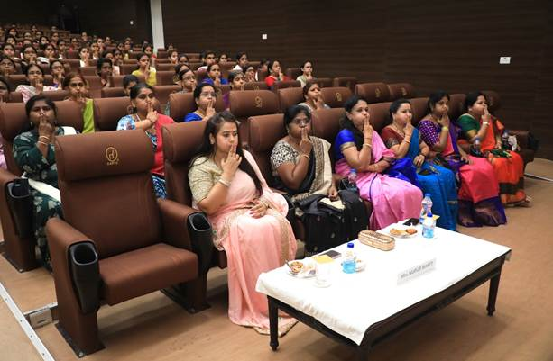 आरआईएनएल ने “योग के माध्यम से महिलाओं के लिए स्वास्थ्य एवं कल्याण” विषय पर कार्यशाला का आयोजन किया