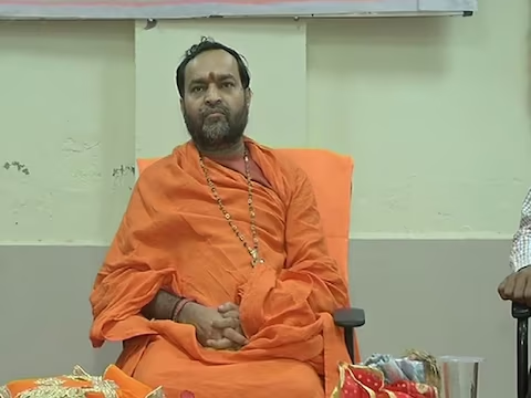 महामंडलेश्वर उत्तम स्वामी ने धीरेंद्र शास्त्री और पंडोखर सरकार को दी सलाह,भारत में 30 करोड़ मुसलमान, नहीं बन सकता हिंदू राष्ट्र