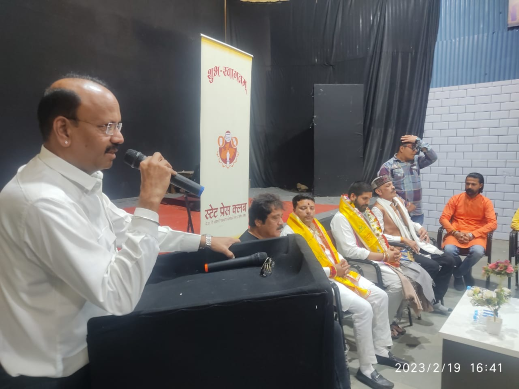 सालासर बालाजी मंदिर में भी शीघ्र ही सुलभ दर्शन की व्यवस्था के लिए बदलाव होंगे : जेपी पुजारी
