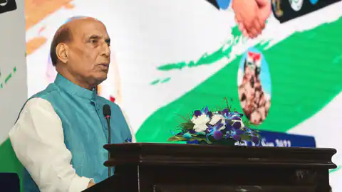 भारत को अधिक शक्तिशाली और आत्मनिर्भर बनाने के लिए अनुसंधान प्रतिष्ठान और स्टार्ट-अप बहुत महत्वपूर्ण हैं: राजनाथ सिंह