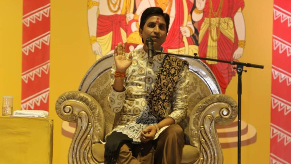 वामपंथी कूपढ़ और RSS वाले अनपढ़ हैं- कुमार विश्वास के बयान पर भड़के लोग, ट्विटर पर कर रहे ऐसी टिप्पणी