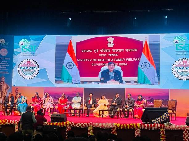 असिस्टेड रिप्रोडक्टिव टेक्नोलॉजी (एआरटी) एंड सरोगेसी बिल मरीजों को बेहतर चिकित्सा देखभाल तथा सुरक्षा प्रदान करने का प्रयास करता है: डॉ. मनसुख मांडविया