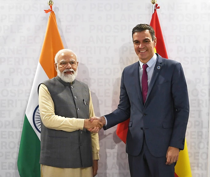 प्रधानमंत्री श्री नरेन्द्र मोदी ने स्पेन के प्रधानमंत्री श्री पेड्रो सांचेज़ से टेलीफोन पर बातचीत की