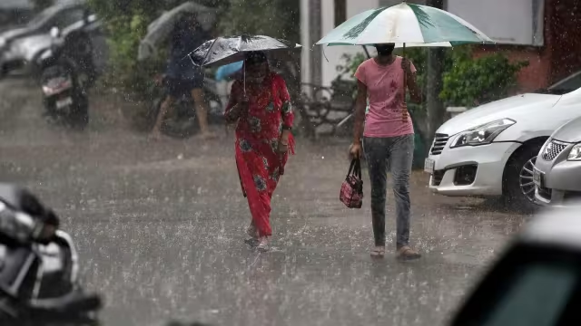 उत्तर पश्चिम भारत में आज शाम बारिश का अनुमान : मौसम विभाग