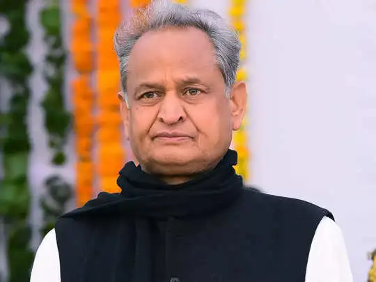 राजस्थान के मुख्यमंत्री अशोक गहलोत ने दी मंजूरी- पुनर्नियोजित सेवानिवृत्त कार्मिकों के पारिश्रमिक में बढ़ोतरी
