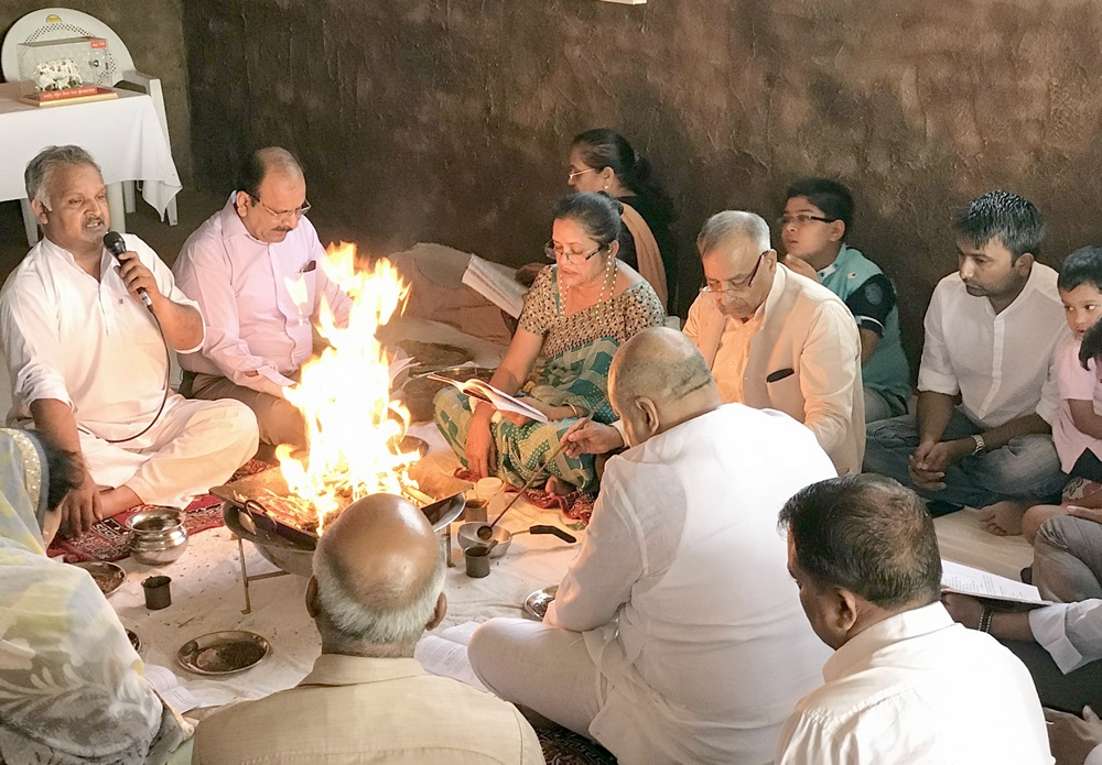 कामधेनु संस्थान में मासिक हवन का हुआ कार्यक्रम ।