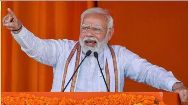 पीएम मोदी का कांग्रेस पर निशाना, बोले-‘वो मेरी कब्र खोदने में व्यस्त हैं, मैं गरीबों की जिंदगी आसान बनाने में’