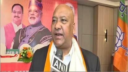 भाजपा ने कोनराड संगमा को कैबिनेट में अपने दो विधायकों को शामिल करने के लिए कहा